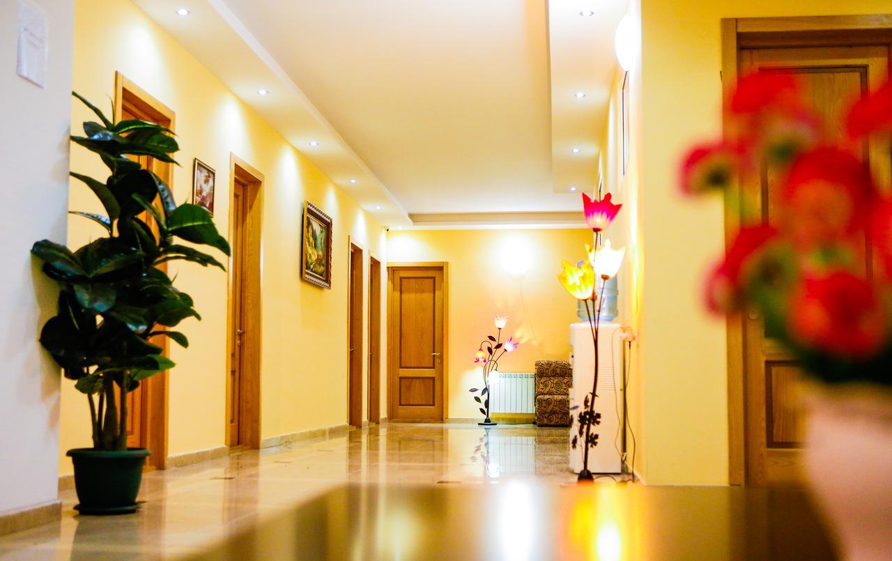 Rio Otel Tiflis Dış mekan fotoğraf