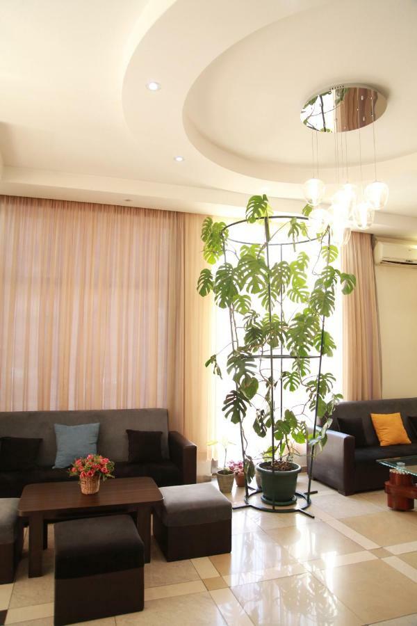 Rio Otel Tiflis Dış mekan fotoğraf